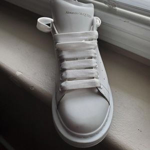 Alexander McQueen white gym shoez